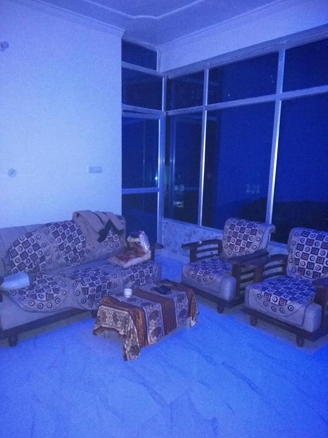 Pardhan Guest House Bāra Banki 外观 照片