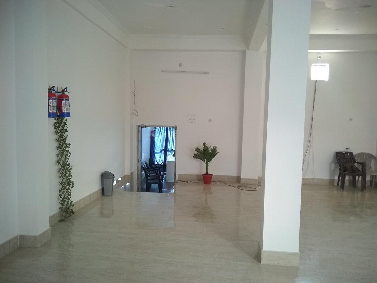 Pardhan Guest House Bāra Banki 外观 照片