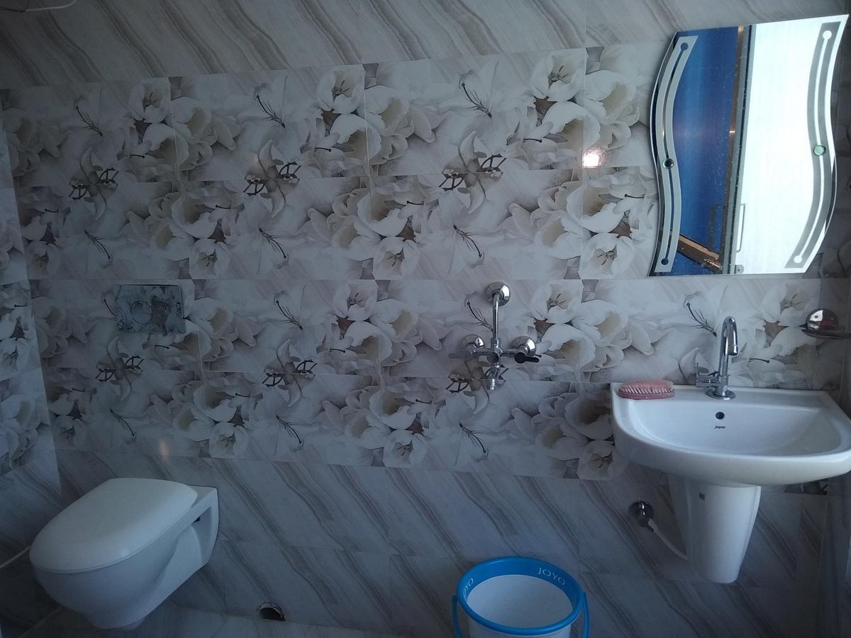 Pardhan Guest House Bāra Banki 外观 照片